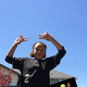 Meet your Posher, Laylah